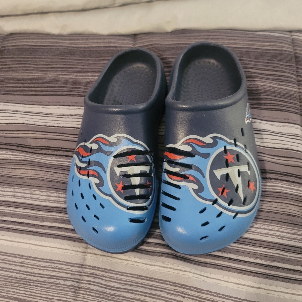 Crocs - Picture 3 of 3